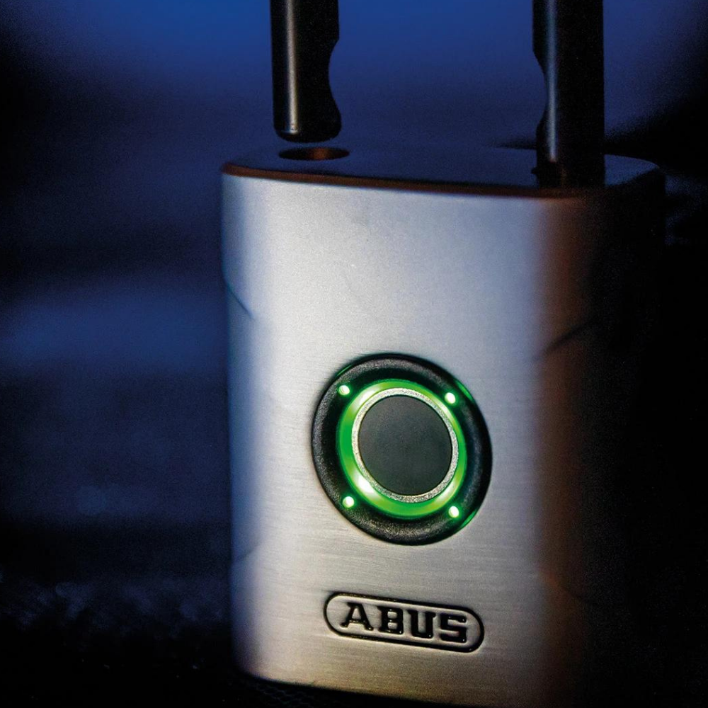 Abus Touch™ 57 Fingerprint sensor with finger approaching